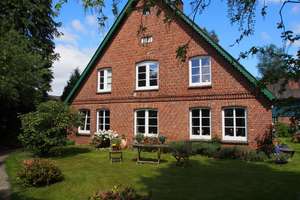 Bauernhaus in Waldrandlage