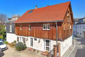 Stilvoll saniertes Einfamilienhaus mit wunderschönem Garten – Darmstadt-Dieburg (Kreis) – Vorschaubild 1