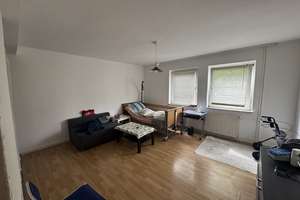 Duisburg: Zentrale und gemütliche 2-Zimmer-Wohnung zu vermieten! – Siechenhausstr. 10, 47053 Hochfeld, Duisburg – Vorschaubild 2