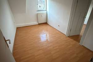 Charmante DG-Wohnung im Altbau – Duisburg-Duissern | 3 Zimmer | Nähe Innenhafen – Schreiberstr. 8, 47058 Duissern, Duisburg – Vorschaubild 10