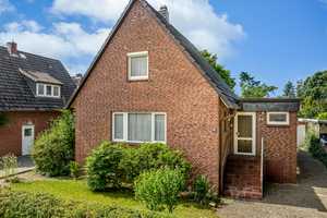 gepflegtes Einfamilienhaus auf schönem Grundstück – Pinneberg (Kreis) – Vorschaubild 1