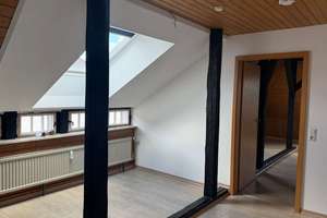 2-Zimmer-Dachgeschosswohnung mit urigem Charme und Einbauküche – Die vollständige Adresse der Immobilie erhältst du vom Anbieter., 38118 Westliches Ringgebiet, Braunschweig – Vorschaubild 5