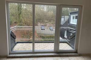 Helle 3-Zimmer-Dachgeschosswohnung über den Dächern von Remscheid
