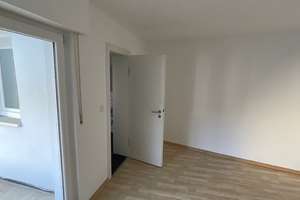 Voll vermietetes 4-Familienhaus mit Sanierungsbedarf in Bonn Kessenich – Die vollständige Adresse der Immobilie erhältst du vom Anbieter., 53129 Dottendorf, Bonn – Vorschaubild 3
