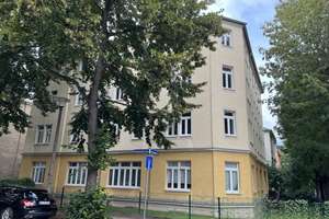 Helle 2 Zimmer Wohnung mit EBK – Klopstockstraße 38, 1157 Cotta (Stadtteil), Dresden – Vorschaubild 2