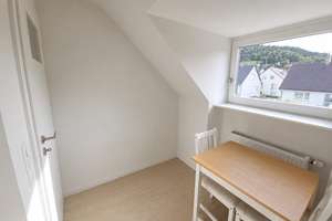 Nur für Studierende: 2,5-Zimmer DG-Wohnung in Littenweiler, PH-Nähe, für 2er-WG geeignet – Schlesierstr. 5, 79117 Littenweiler, Freiburg im Breisgau – Vorschaubild 4