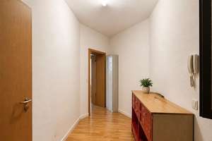 Kapitalanlage in Schleußig - vermietete 2-Zimmer-Wohnung mit Parkettboden, Fahrstuhl & hohe Decken – 4229 Schleußig, Leipzig – Vorschaubild 5