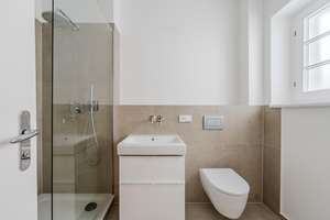 Repräsentativer Altbau in Bestlage: Frisch sanierte 4-Zimmer-Wohnung - bezugsfertig & provisionsfrei – Düsseldorfer Str. 34, 10707 Wilmersdorf, Berlin – Vorschaubild 6