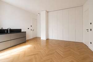 Top sanierte & bezugsfreie 2-Zimmer Wohnung mit Südbalkon zwischen Stuttgarter Pl. & Lietzensee – Die vollständige Adresse der Immobilie erhältst du vom Anbieter., 14057 Charlottenburg, Berlin – Vorschaubild 5