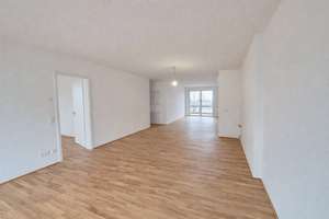 Stilvolles Zuhause am Rhein: Großzügige 4-Zimmer-Wohnung mit Loggia & Balkon – Die vollständige Adresse der Immobilie erhältst du vom Anbieter., 55130 Weisenau, Mainz – Vorschaubild 2