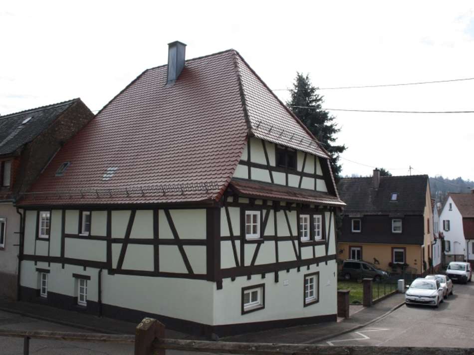 Hausansicht Strasse