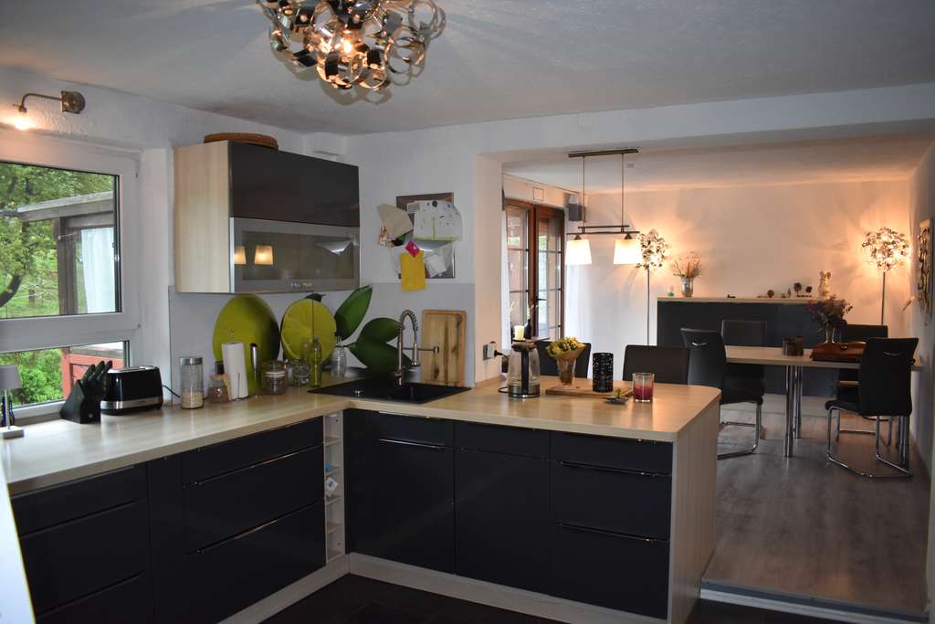 Immobilie in Uslar - Idyllische Lage, unverbauter Blick-Einfamilienhaus bezugsfertig - Bild 4