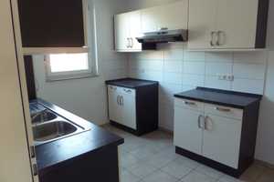 Günstige 5-Zimmer-Doppelhaushälfte mit EBK in Weiden in der Oberpfalz Rehbühl – Weidingweg 55c, 92637 Weiden in der Oberpfalz – Vorschaubild 4