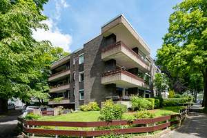 Zeitlos. Gross. Grün. Repräsentative Eigentumswohnung mit Einzelgarage, Duisburg-Kaiserberg – Die vollständige Adresse der Immobilie erhältst du vom Anbieter., 47058 Duissern, Duisburg – Vorschaubild 21