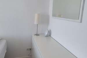 Sehr schöne 2-Zimmer Wohnung mit Balkon, Tiefgarage optional – Friedensstraße 112, 51147 Urbach, Köln – Vorschaubild 5