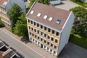 SOFORT EINZIEHEN UND WOHLFÜHLEN: Charmante Zweiraumwohnung mit eigener Terrasse – 4315 Volkmarsdorf, Leipzig – Vorschaubild 2