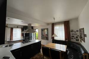 Außergewöhnliche 4-Zimmer Maisonette-Wohnung mit großer Dachterrasse – Die vollständige Adresse der Immobilie erhältst du vom Anbieter., 45134 Rellinghausen, Essen – Vorschaubild 6