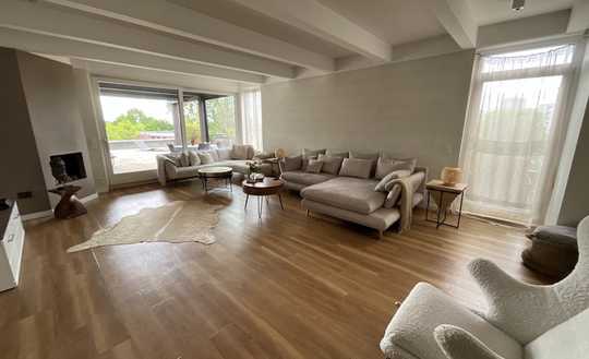 Wunderschöne Penthouse-Wohnung mit großer Dachterrasse in Braunschweig