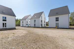 Familienfreundliche Neubau-Doppelhaushälfte: Ein Zuhause mit Garten und viel Platz zum Wachsen – Am Stadtforst 59, 12557 Köpenick, Berlin – Vorschaubild 13