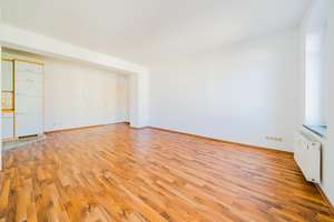 Helle & Schöne 1,5-RW * 2.OG * Einbauküche *  Bad mit Wanne & WMA * zentral * sehr gute ÖPNV * TOP * – Warthaer Straße 37, 1157 Cotta (Stadtteil), Dresden – Vorschaubild 5