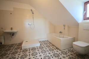 *MK IMMOBILIEN* Modernisierte 2,5-Zimmer-Altbauwohnung im Herzen Wiesbadens! – Schwalbacher Straße 67, 65183 Mitte, Wiesbaden – Vorschaubild 8