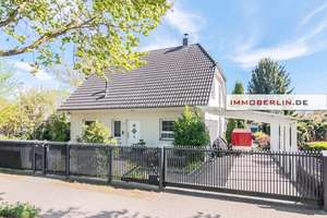 IMMOBERLIN.DE - Stilvolles Einfamilienhaus mit Südterrasse & Gartenidylle nahe dem Falkenhagener See – Die vollständige Adresse der Immobilie erhältst du vom Anbieter., 14612 Falkensee – Vorschaubild 3