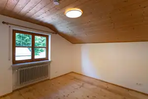 Einzigartiges Landhaus mit Einliegerwohnung, großem Garten und Bergblick – Miesbach (Kreis) – Vorschaubild 26