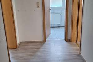 Modernisierte 2-Zimmer-Wohnung in Wuppertal – Eintrachtstr. 18, 42275 Oberbarmen, Wuppertal – Vorschaubild 2