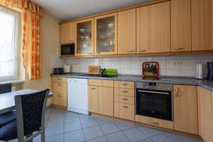 Leverkusen-Steinbüchel:
Modernes Reihenmittelhaus mit Sonnengrundstück in begehrter Wohnlage – Die vollständige Adresse der Immobilie erhältst du vom Anbieter., 51377 Steinbüchel, Leverkusen – Vorschaubild 5