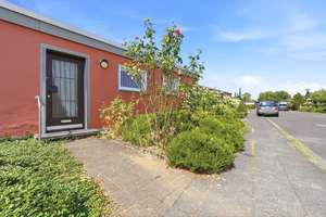 Gut aufgeteilter Bungalow in Köln-Stammheim – Wohnen in unmittelbarer Rheinlage – Die vollständige Adresse der Immobilie erhältst du vom Anbieter., 51061 Stammheim, Köln – Vorschaubild 27