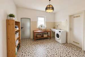 Freistehendes Zuhause mit großem Grundstück – wohnen, renovieren oder neu bauen! – Die vollständige Adresse der Immobilie erhältst du vom Anbieter., 32760 Detmold – Vorschaubild 8