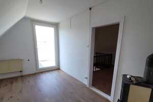 Großzügiges, saniertes Einfamilienhaus mit Garten , Balkon und Kamin in Magdeburg-Cracau. – Magdeburg – Vorschaubild 14