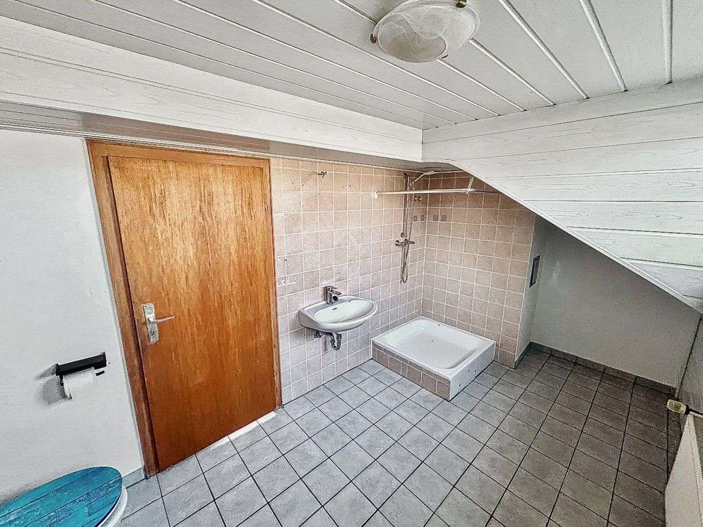 Immobilie in Elkenroth - Freistehende Familienidylle auf großzügigem Grundstück in Elkenroth - Bild 2