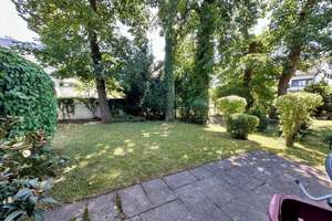 Sonnige 3-Zimmer-Gartenwohnung mit ca. 35 m² ausgebautem Souterrain und Badezimmer im Untergeschoss – Die vollständige Adresse der Immobilie erhältst du vom Anbieter., 81827 Waldtrudering, München – Vorschaubild 2