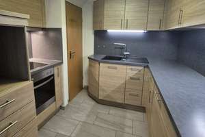 3½-Zimmerwohnung auf 2 Etagen mit Mittelhaus-Charakter-Terrasse, Einbauküche, Garten und 2 Garagen – Neustädter Straße 84, 90431 Gaismannshof, Nürnberg – Vorschaubild 5