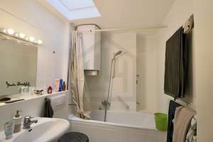 Schöne 2 Zimmer-Wohnung mit Terrasse mitten in der City! – Die vollständige Adresse der Immobilie erhältst du vom Anbieter., 76133 Innenstadt-West, Karlsruhe – Vorschaubild 3