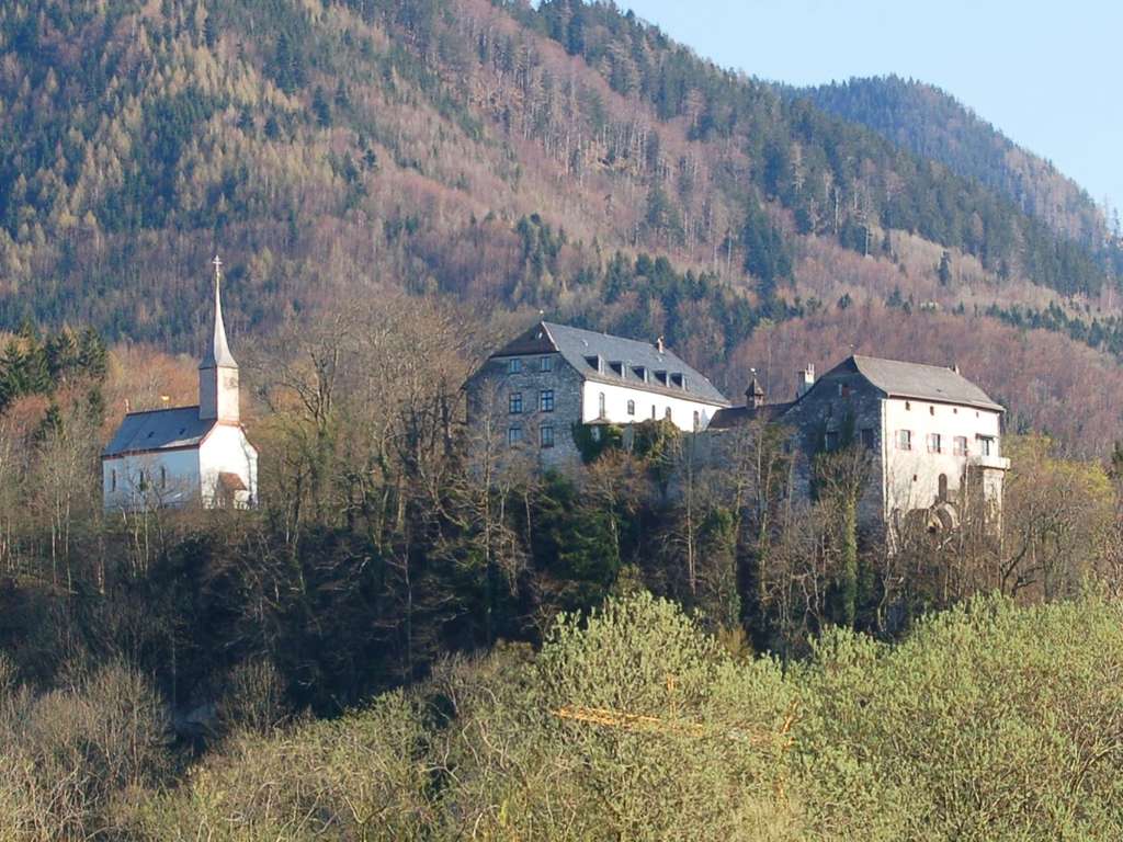 Immobilie in Marquartstein - Ansprechende Jugendstilwohnung in sonnenverwöhnter Aussichtslage - Bild 4