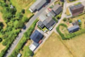 Ländlich eingebettete und modernisierte Doppelhaushälfte mit Garage, Kaminofen und Einbauküche – Die vollständige Adresse der Immobilie erhältst du vom Anbieter., 53894 Mechernich – Vorschaubild 10