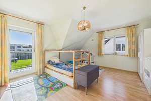 Wohnkomfort trifft Effizienz: Großzügiges Haus mit PV-Anlage in Magdeburg- Ottersleben! – Die vollständige Adresse der Immobilie erhältst du vom Anbieter., 39116 Ottersleben, Magdeburg – Vorschaubild 8