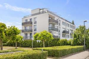 Penthouse-Charakter trifft auf Komfort mit Dachterrasse, Aufzug und TG-Stellplatz