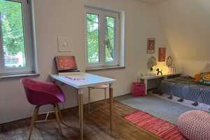 Charmantes Haus im Dornröschenschlaf möchte gerne wachgeküsst werden! – München – Vorschaubild 9