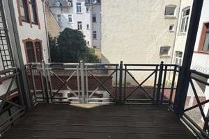 Renovierte 5-Zimmerwohnung mit Küche und Balkonen – Adelheidstr. 54, 65185 Mitte, Wiesbaden – Vorschaubild 10
