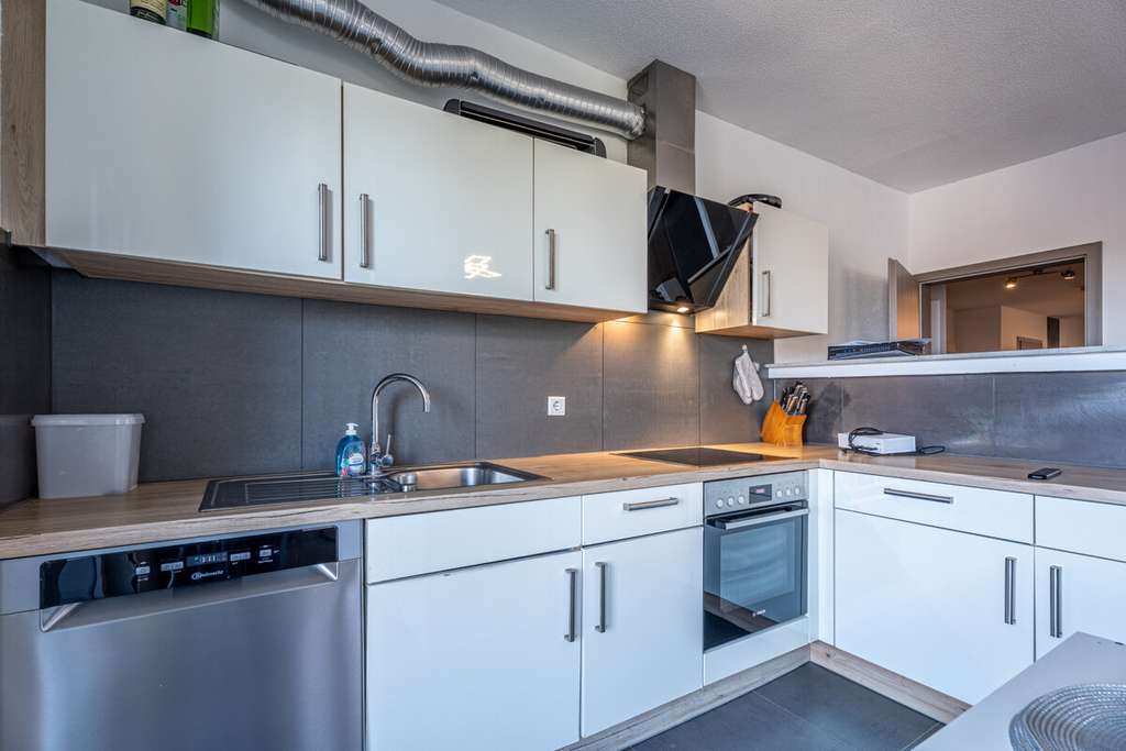 Immobilie in Rielasingen-Worblingen - 4-Zimmer-Wohnung mit Balkon | ca. 11.520 € Kaltmiete p.a. - Bild 3