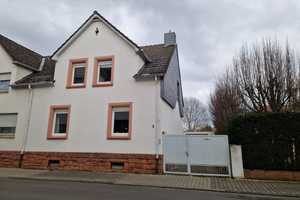 Ruhige Lage: Doppelhaushälfte mit eingewachsenem Garten und Nebengebäude in Dieburg – Darmstadt-Dieburg (Kreis) – Vorschaubild 3