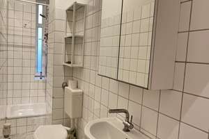 Garden flat with terrace close to Mauerpark / Wohnung mit Garten + Terrasse nahe Mauerpark – Kopenhagener Straße X, 10437 Prenzlauer Berg, Berlin – Vorschaubild 13