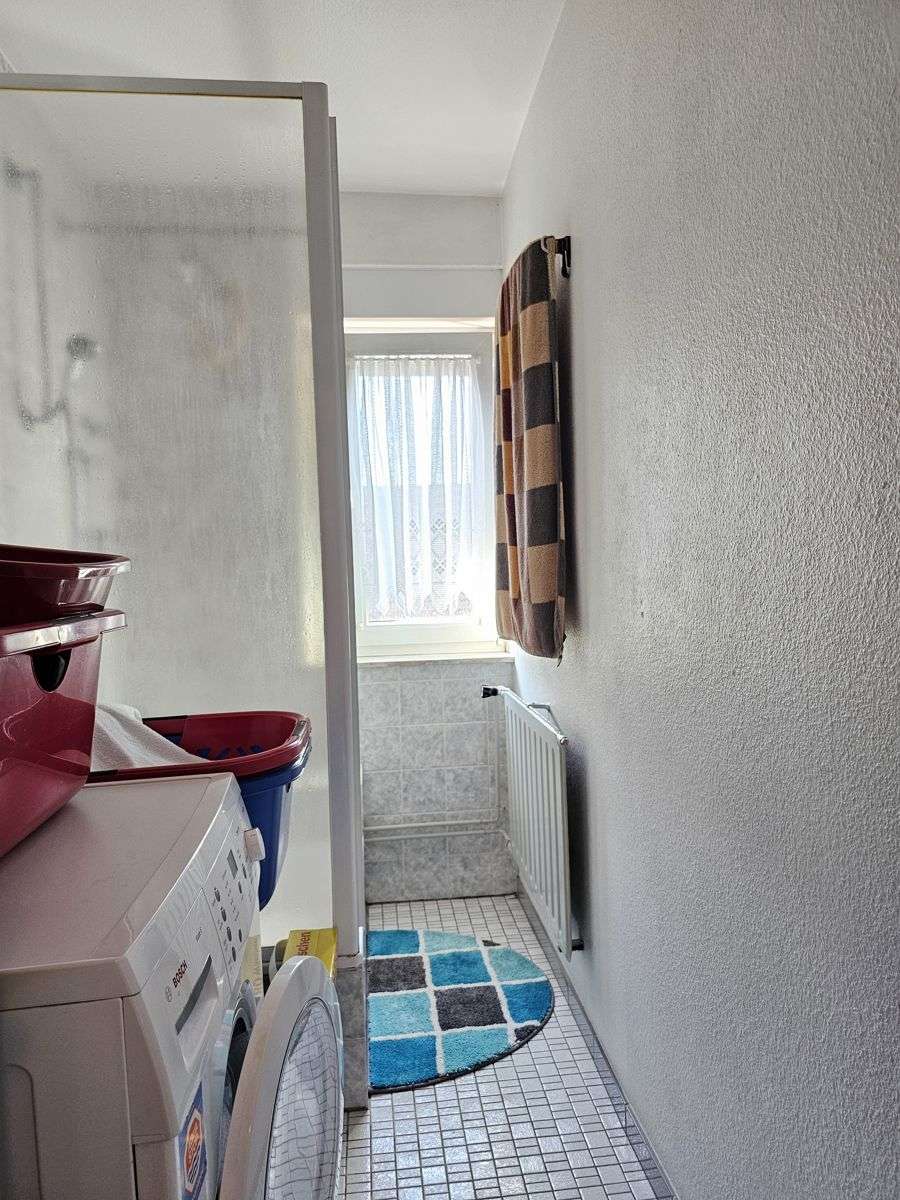 Immobilie in Birkenfeld - **Birkenfeld-Gräfenhausen**2-FH mit Scheune, großer Einfahrt, imposanter Außenanlage und Garten** - Bild 17