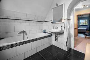 Property thumbnail 25