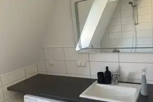 Mainz Oberstadt: Nachmieter gesucht für geschmackvolle moderne DG-Wohnung – Mainz – Vorschaubild 11