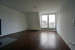 Traumhafte Dachgeschoss-Maisonette-Wohnung über den Dächern von Deutz.  PROVISIONSFREI! – Die vollständige Adresse der Immobilie erhältst du vom Anbieter., 50679 Deutz, Köln – Vorschaubild 7