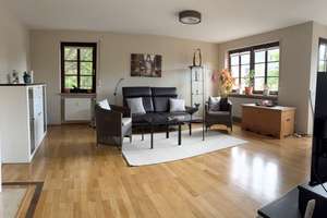 Top Lage in Nbg-Erlenstegen – Elegante 4 Zimmer ETW mit EBK, Balkon, Lift und TG – von Privat! – Die vollständige Adresse der Immobilie erhältst du vom Anbieter., 90491 Sankt Jobst, Nürnberg – Vorschaubild 2